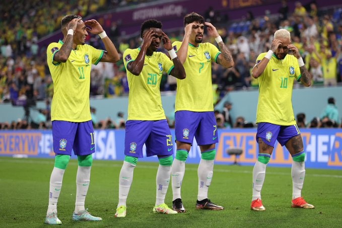 Бразилия разгромила Южную Корею за один тайм и вышла в четвертьфинал