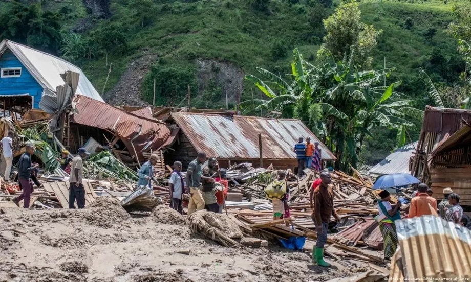 Почти 400 человек погибли при наводнении в Конго